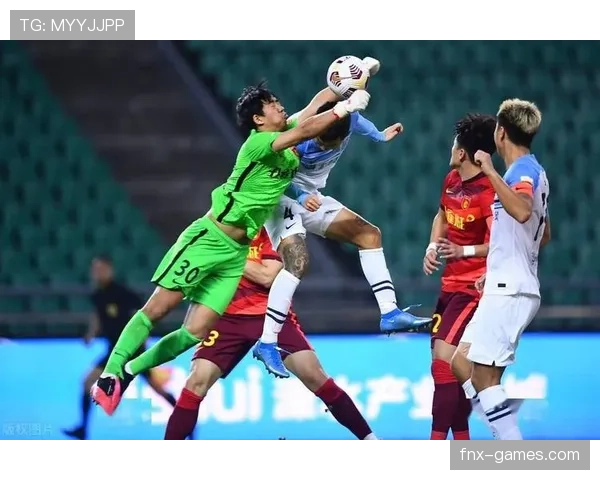 中国国家队防守漏洞凸显,赛季前景堪忧亟待整改 中国国家队防守漏洞凸显,赛季前景堪忧亟待整改